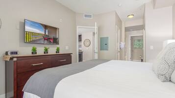 1 habitación, tabla de planchar con plancha y internet