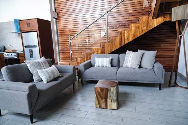 Living area - Beautiful cabin "cacao" 10 minutes from the magical town of Mazamitla. (Río de los Chilares)