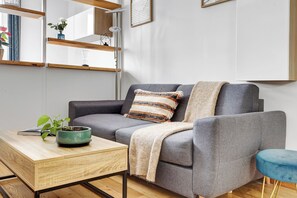 City Apartment, 1 Double Bed with Sofa bed, Non Smoking, City View | Living area - Modern 1BR by Bourse & Montorgueil (Paris)