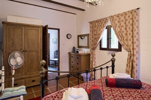 1 soveværelse, strygejern/strygebræt, Wi-Fi, sengetøj