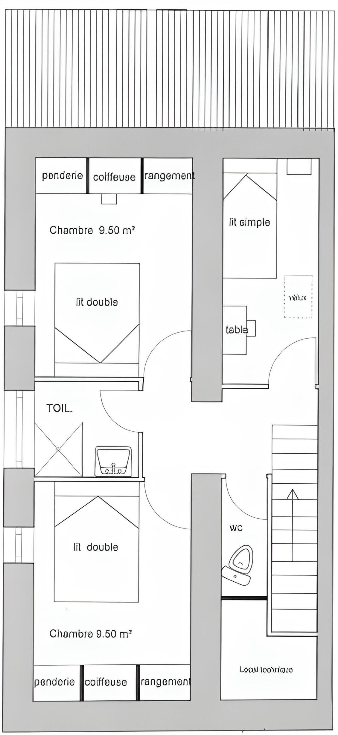 A floor plan of a hotel room with a ensuite bathroom, a double bed, a small table, and a wardrobe.