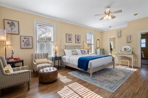 Shenandoah Valley Cottage