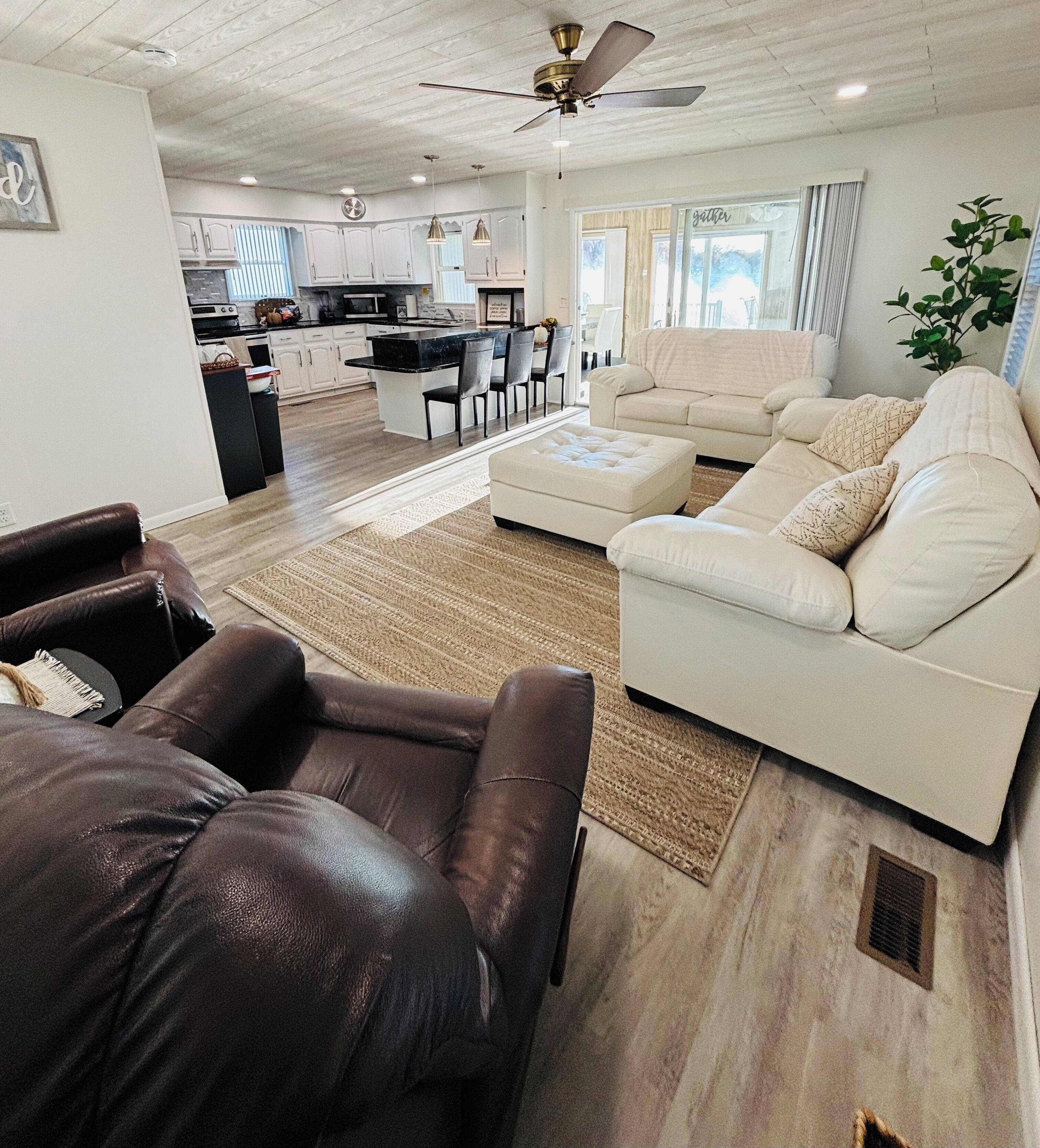 リビング エリア