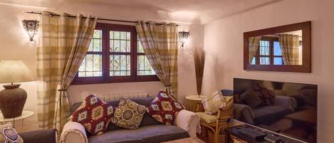 Télévision, lecteur de DVD, chaîne hi-fi