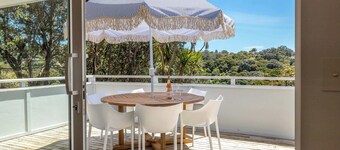 Bay Haven – Walk to Palm Beach