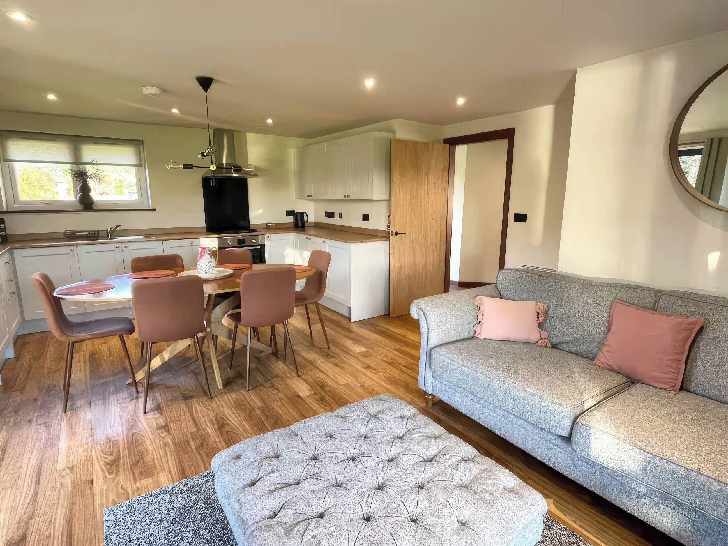 Cottage | Interior