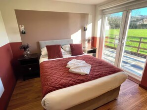 3 Schlafzimmer, kostenloses WLAN, individuell dekoriert