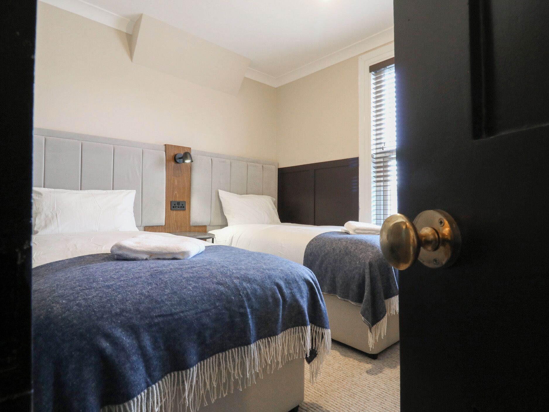 2 bedrooms, individually decorated, individually furnished, free WiFi