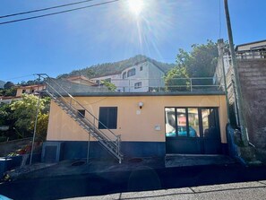 Villa | 1 bedroom - Sea View Madeira Machico 1 Bedrooms Terrace Villa (Machico)