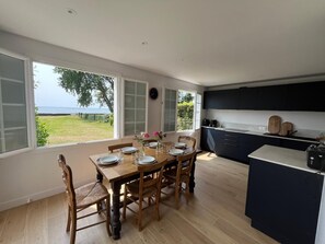 Dining - Renovated house with sea view (Sarzeau)