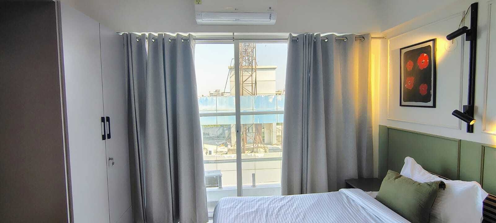 Luxury Studio Suite | Balcony view