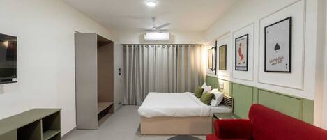 Bügeleisen/Bügelbrett, kostenloses WLAN