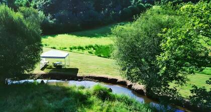 Guest Room “A L’abri - An Douar La Terre” with Shared Terrace, Garden, and Wi-Fi