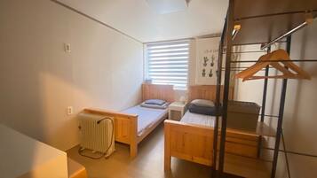 Tomannsrom, 2 enkeltsenger, ikke-røyk | Strykejern/-brett og wi-fi (inkludert)