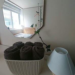 Chambre Triple | Fer et planche à repasser, Wi-Fi gratuit