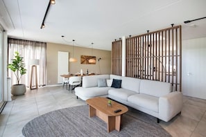 Casa de lujo, balcón, vista al lago | Wifi gratis