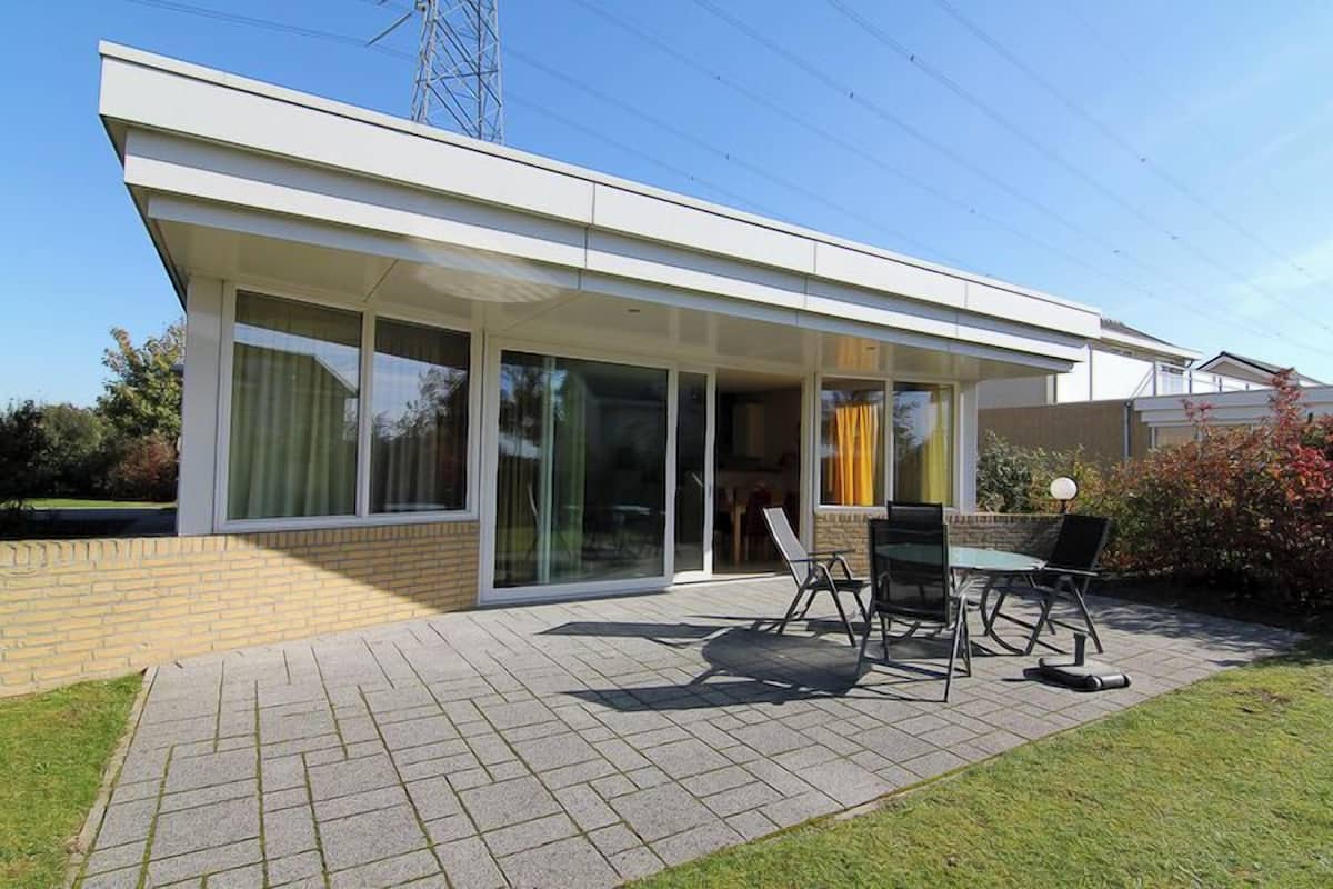 Casa básica, balcón, vista al jardín | Wifi gratis