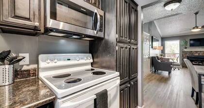 Serene 2BD Condo HWY161/183 DFW South Irving (I18)