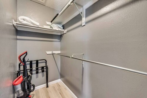 Serene 2BD Condo  HWY161/183  DFW South  Irving (I18)