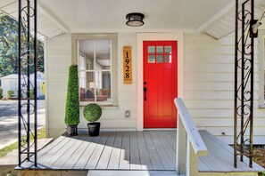 Exterior detail - The Americana! Cozy Johns Island 2BR w/ Firepit! (Johns Island)