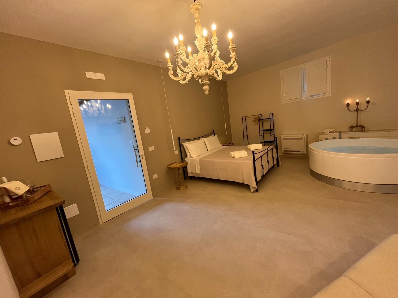 Deluxe Suite, Garden View | Free WiFi