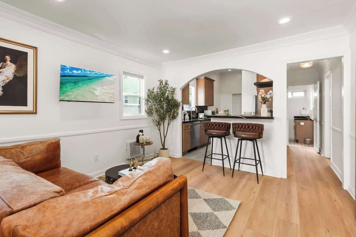 Televisión, oficina