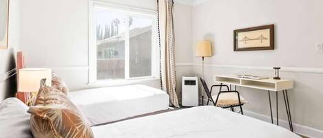 Fer et planche à repasser, Wi-Fi, draps fournis