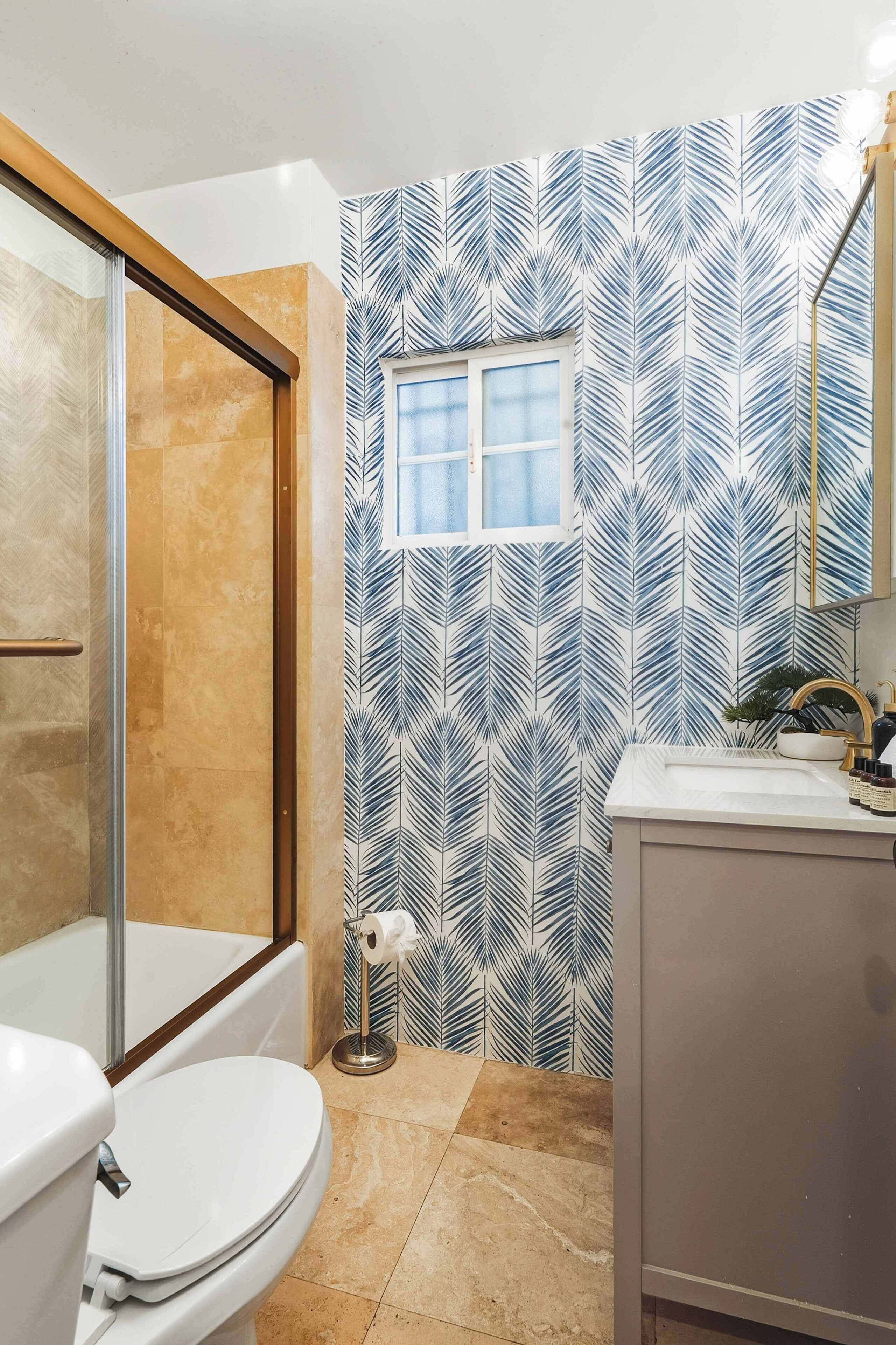 淋浴设施、吹风机