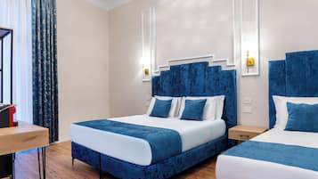 Comfort trippelrum | DuntÀcken, memory foam-madrasser och minibar