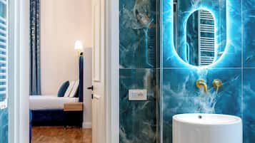 Comfort fyrbÀddsrum | Badrum | Dusch, regndusch, hÄrtork och bidé