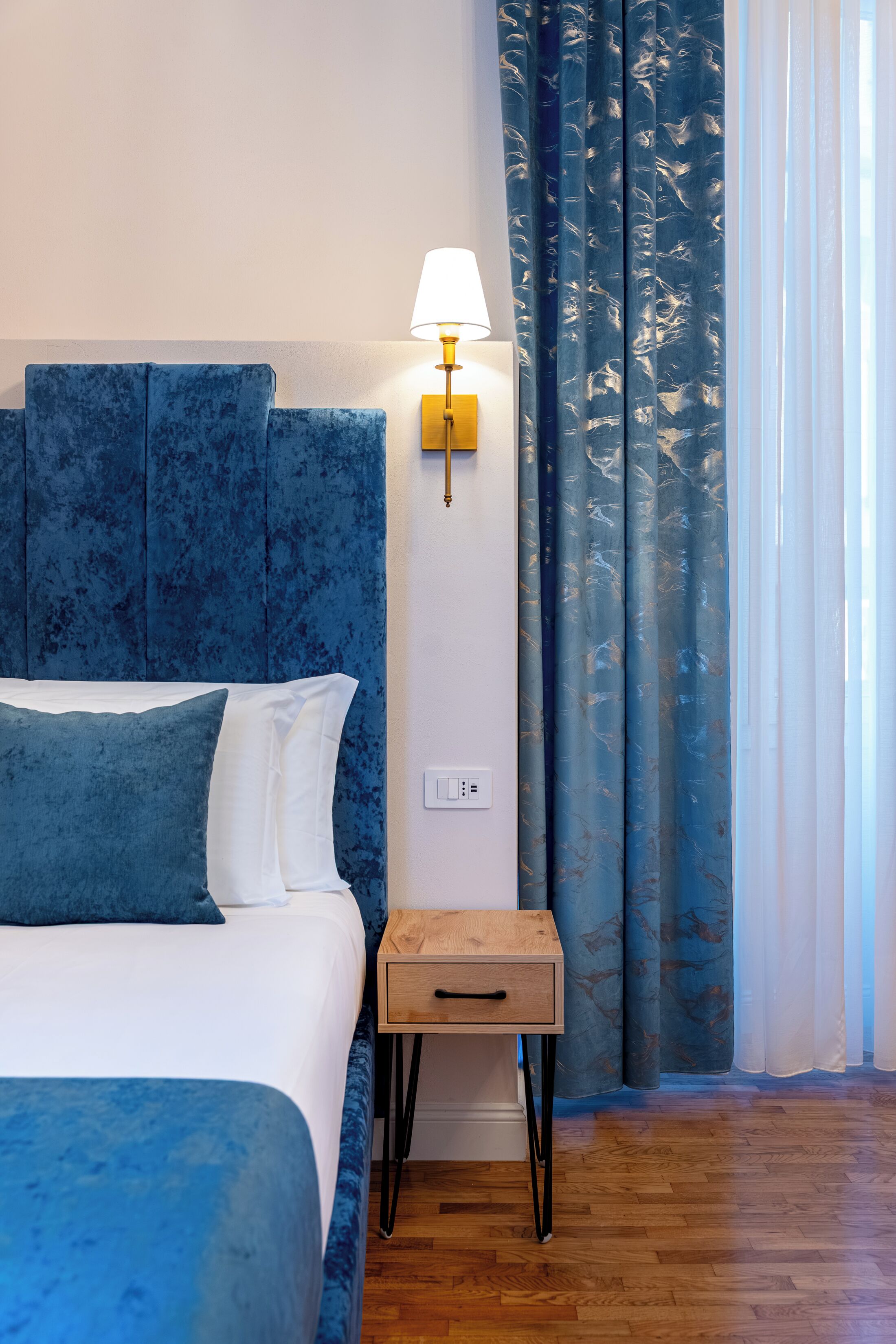 Comfort Quadruple Room | In-room safe, desk, laptop workspace, free WiFi