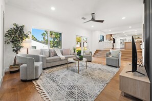 TV, video games - Spacious Poway Farmhouse Retreat for Families (Poway)