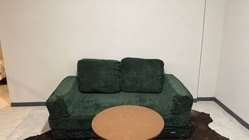 40-Zoll-Smart-TV mit Digitalempfang, Streaming-Dienste