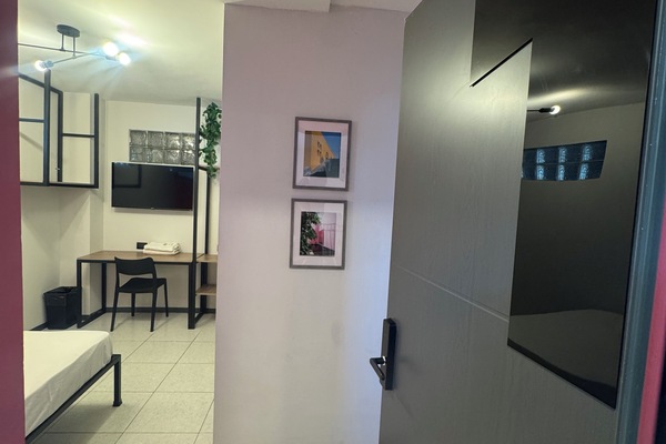 Decoración personalizada, muebles diferentes y escritorio