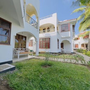 Exterior - Stay happy at Raz Homes (Diani Beach)