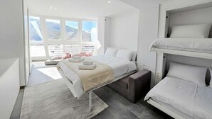Apartamento luxo, vista para a montanha | Wi-Fi (sobretaxa), roupa de cama