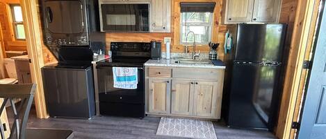 Micro-ondes, four, plaque de cuisson