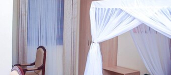 Hoyjiifka Holale Resort