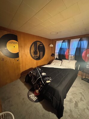 3 bedrooms, free WiFi, bed sheets