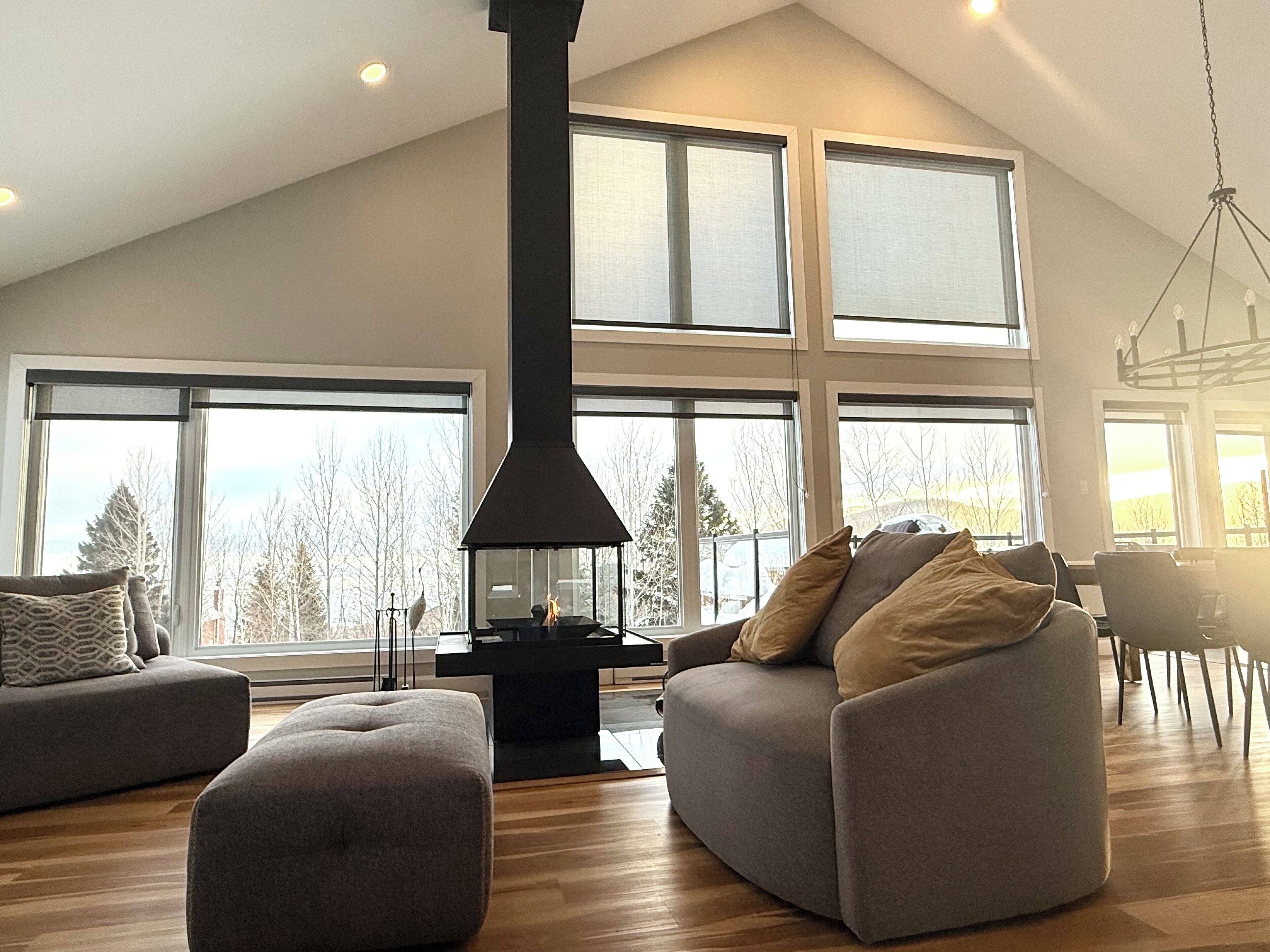 Smart TV, fireplace, foosball