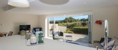 Cottage | Living area