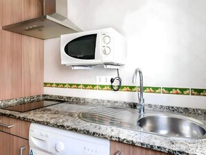 Private kitchen - Estudio con aire acondicionado en Conil (Conil de la Frontera)