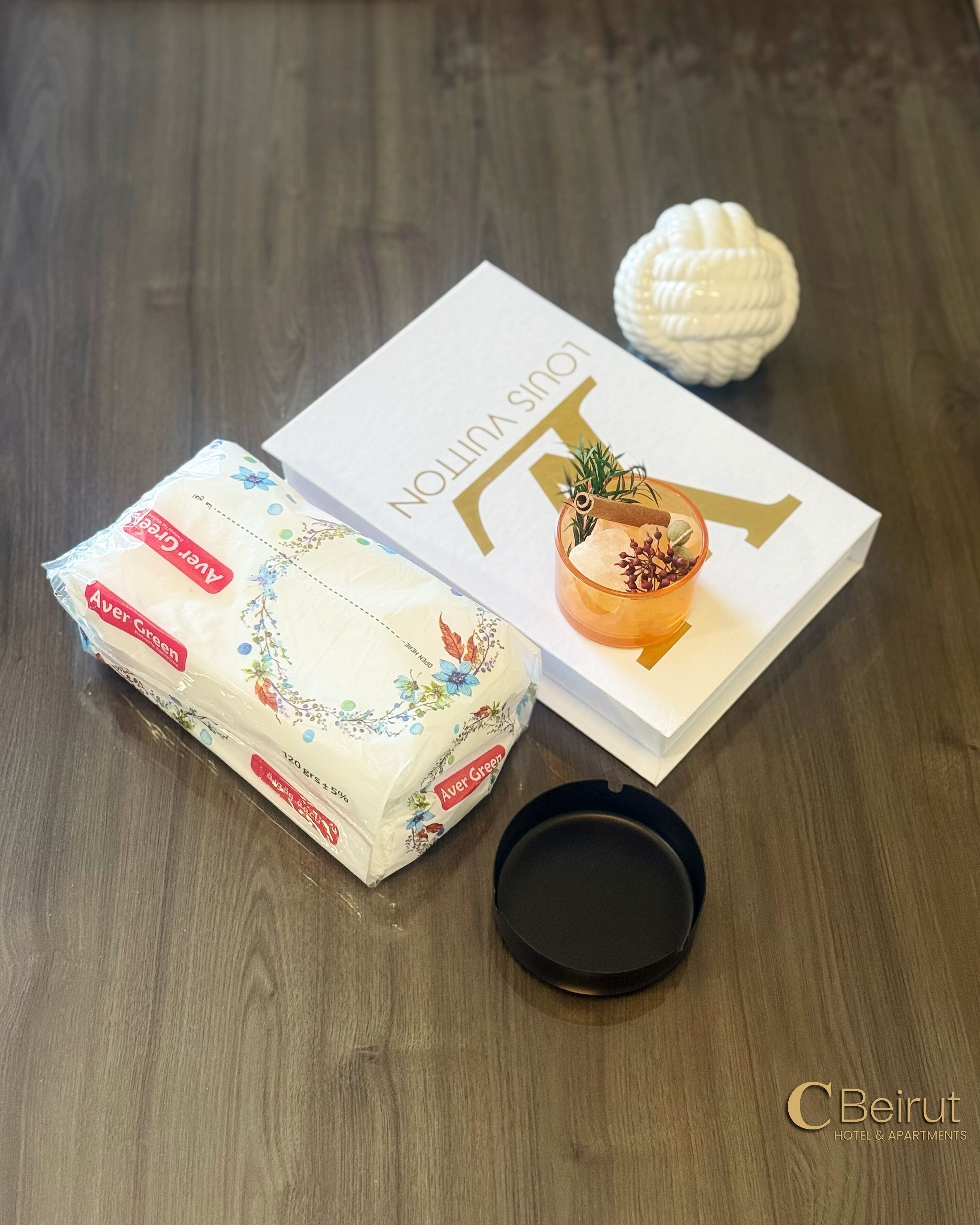 디럭스 더블룸 또는 트윈룸, 발코니, 산 전망 | 거실 공간