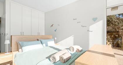 MBIZI lagoon house - Four Bedroom House, Sleeps 8