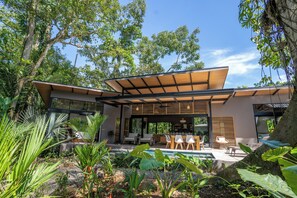 Front of property - Villa Asencia (Punta Uva)