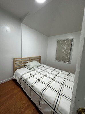 1 Schlafzimmer, Bügeleisen/Bügelbrett, Internetzugang, Bettwäsche