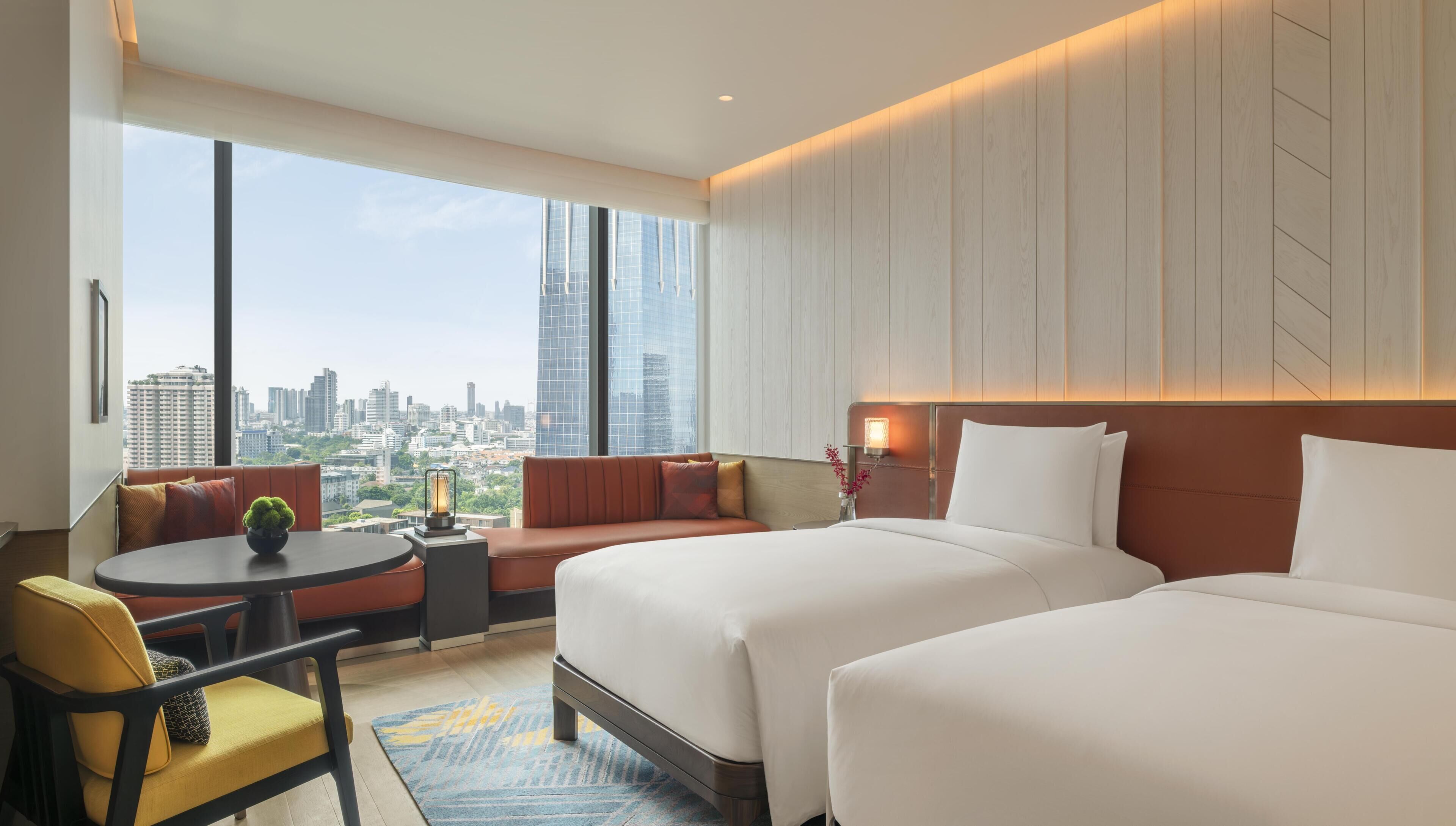 Artículos del minibar gratis y caja de seguridad en la habitación 