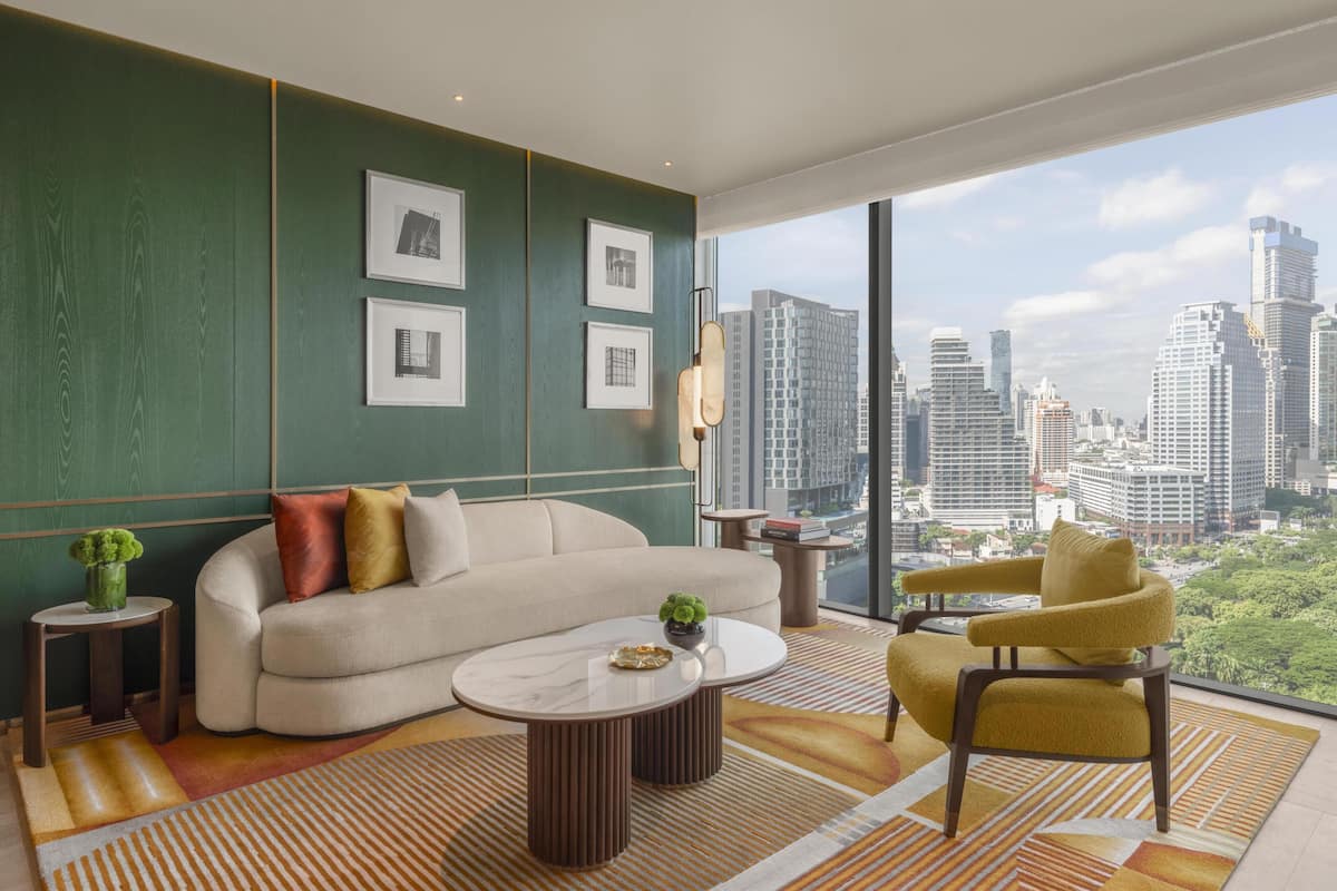套房, 1 张特大床 (Andaz) | 免费迷你吧物品、客房内保险箱、办公桌、笔记本电脑工作区
