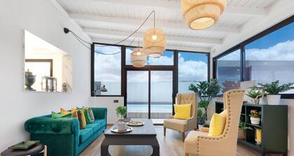 Vacation Home 'Esencia House Bajo Las Estrellas' with Mountain View, Private Pool and Wi-Fi