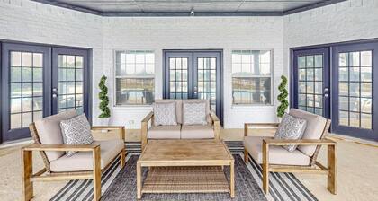 The Onyx Ranch – 11-Acres w/ Pool - 30 Days+